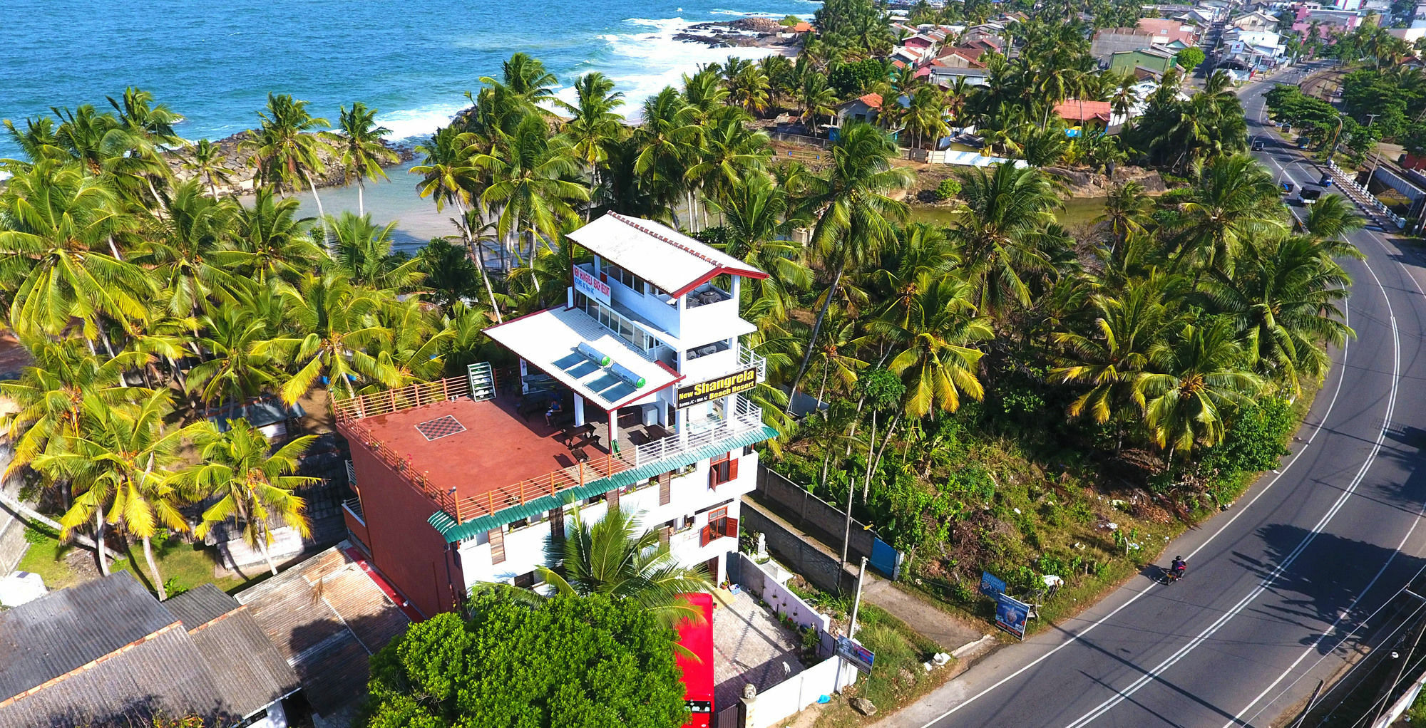 New Shangrela Beach Resort Амбаланґода Екстер'єр фото